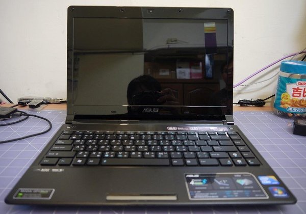 Asus U35-7.JPG