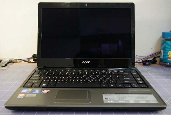 Acer 3820TG-5.JPG