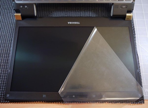 Toshiba R700-8.JPG