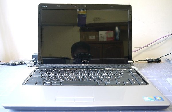 Dell Studio 14.JPG