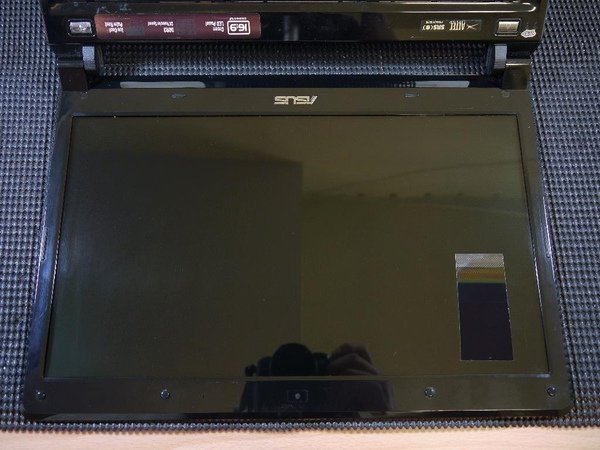 Asus UL80V-2.JPG