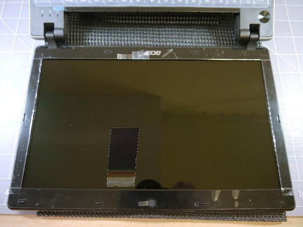 Acer 1830T-1.JPG
