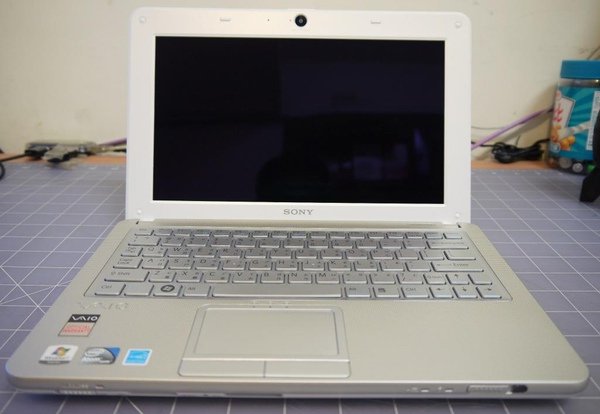 VAIO W213AW-5.JPG