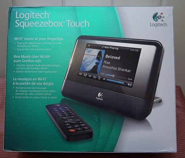 Logitech SqueezeBox Touch.JPG