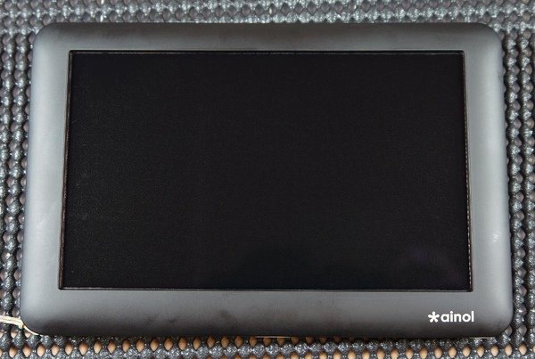 ainol V8000HDV-4.JPG