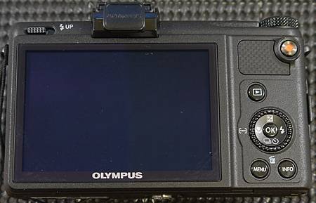 Olympus XZ-1