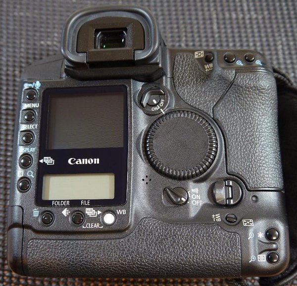 Canon 1DII-26.JPG