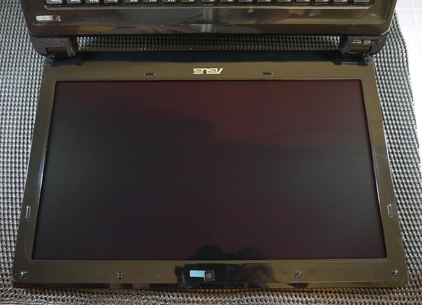 Asus A42J-5.JPG