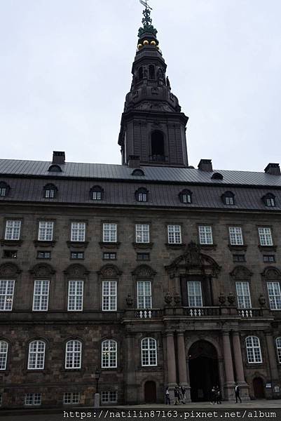 48594.jpg