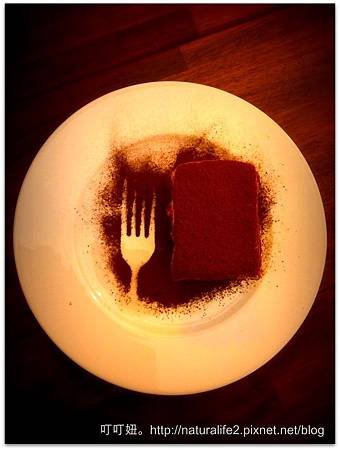 Eddie&apos;s Cafe&apos; et Tiramisu