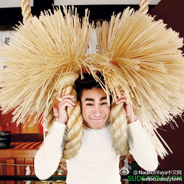 2012年5月Nadech Sudsapda雜誌拍攝幕後花絮照