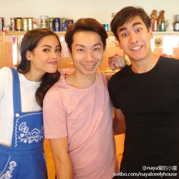 Nadech和Yaya拍攝廣告，終於有張合影了