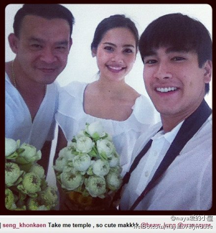 Nadech的一位親戚2012-08-12更新的IG照片，好般配的小兩口啊