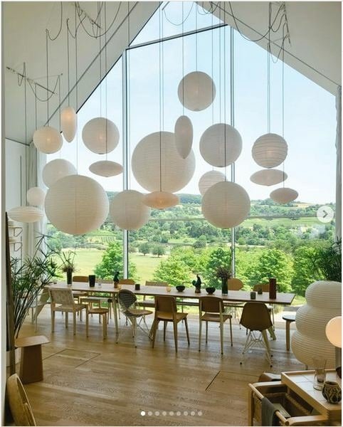 vitra a.JPG