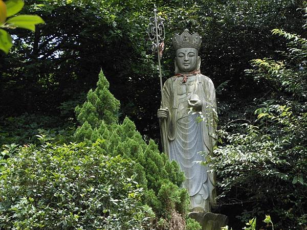 極樂寺庭園的地藏王菩薩