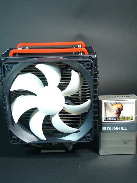 Thermaltake_Frio12.jpg