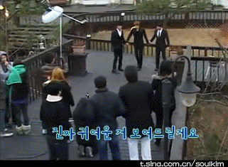 4c926185jw6ddhs5875xog.gif