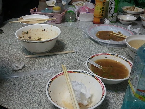 大家都餓了.jpg