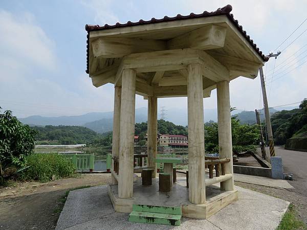0461屏東縣新埤鄉龍潭寺