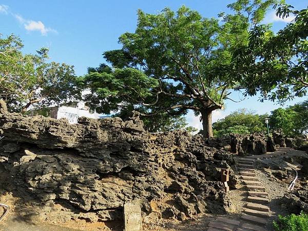 0585屏東縣恆春鎮猴洞山公園