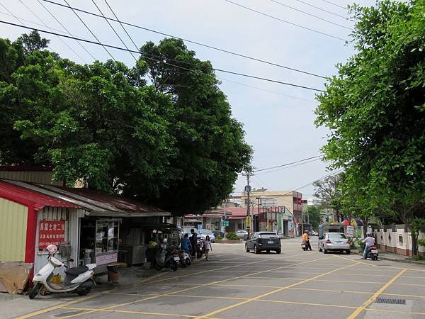 1871台中市龍井區榕樹下麵店.jpg