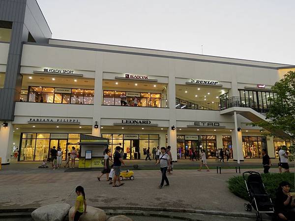 0132韓國金浦現代Outlet
