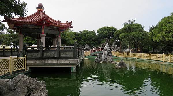 0927台南市新營區太子宮哪叱公園.JPG