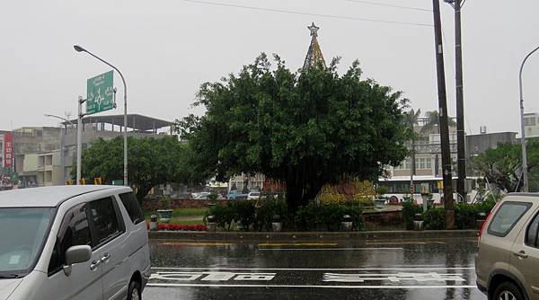 1024台南市歸仁區歸仁圓環.JPG