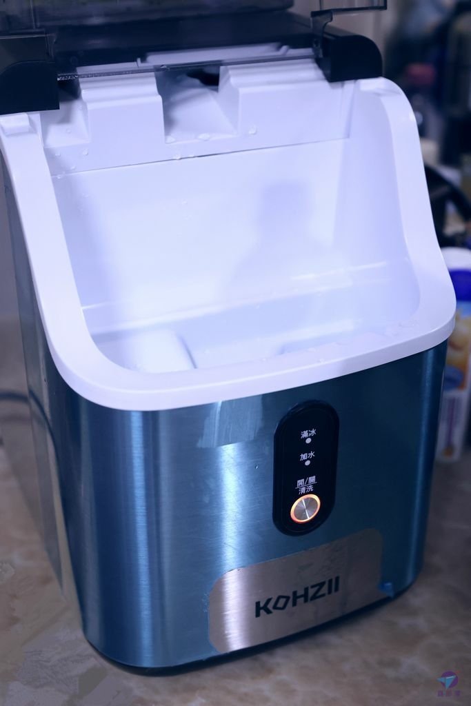 Pixnet-1729-020_KOHZII KIM1510桌上型製冰機小方塊冰適合咀嚼的冰_IMG_5531r4_结果.jpg