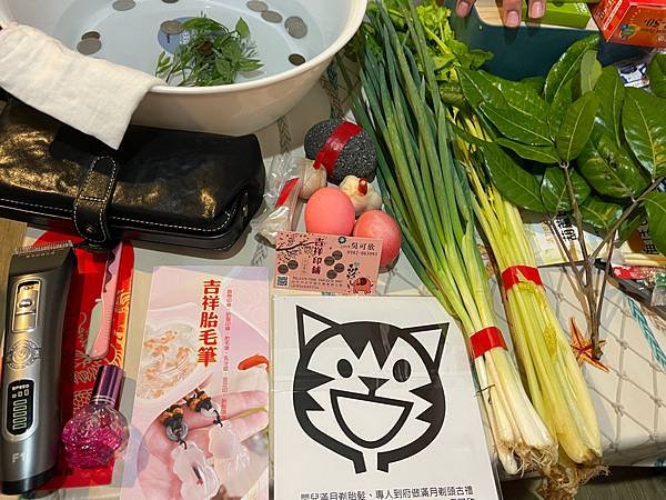 北區嬰兒滿月剃胎毛、24天理胎毛、專人到府做膽、製做胎毛筆、