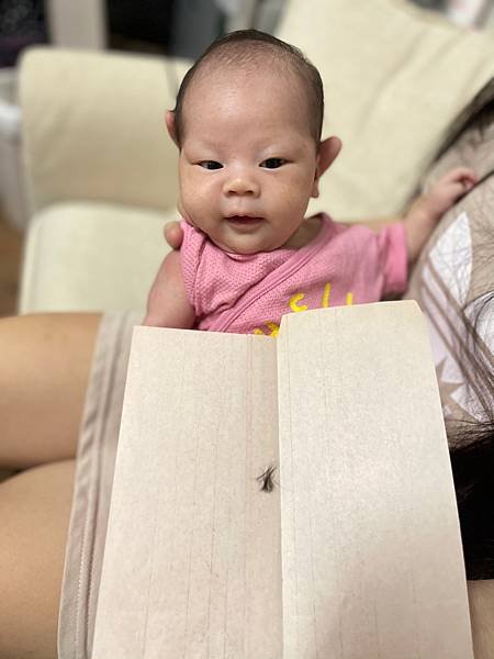 台中市大里區嬰兒滿月理胎毛、嬰兒滿月剃頭一定要剃光頭嗎？也可