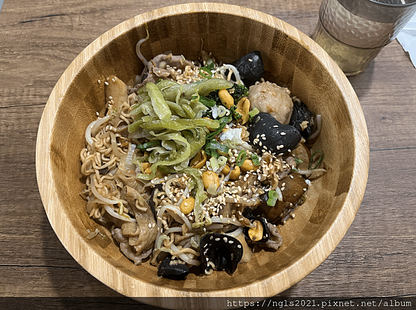 台北市美食推薦 文山區美食推薦 文山區必吃美食 台北萬芳美食 台北美食推薦 文山區義大利麵推薦 台北義大利麵推薦 萬芳義大利麵 平價鼎泰豐 台北小籠包推薦 文山區小籠包 台北炸物推薦 台北平價餐廳推薦 台北水餃推薦 臭豆腐水餃 台北滷味推薦 台北滷味評比 台北麻辣乾鍋 文山區美食 台北美食