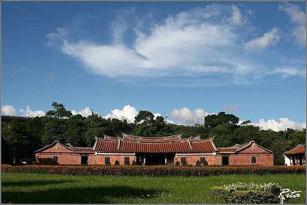 「林安泰古厝民俗文物館」林安泰古厝初建於1783年，至今已有