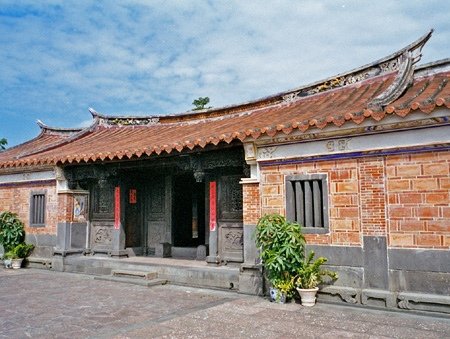 「林安泰古厝民俗文物館」林安泰古厝初建於1783年，至今已有