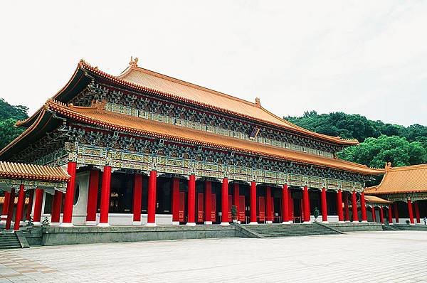 800px-臺灣臺北園山忠烈祠_(National_Revolutionary_Martyrs