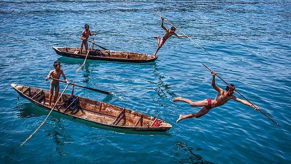 jumping-sea-gypsies