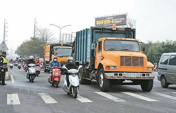 經國二橋/竹北高鐵橋下道路延伸至新竹科學園區共分三期/國道1