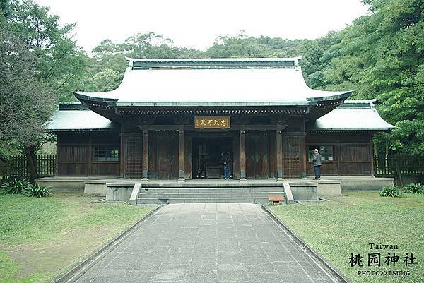 鳥居/桃園神社/臺灣神社列表所列者為日本統治臺灣50年期間日