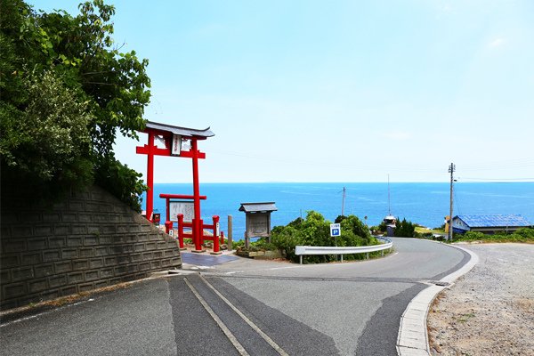 鳥居/桃園神社/臺灣神社列表所列者為日本統治臺灣50年期間日