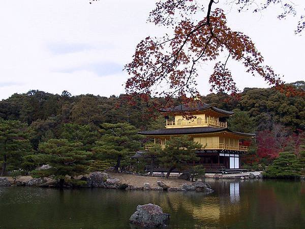 Kinkakuji_in_Kyoto_Japan (1)