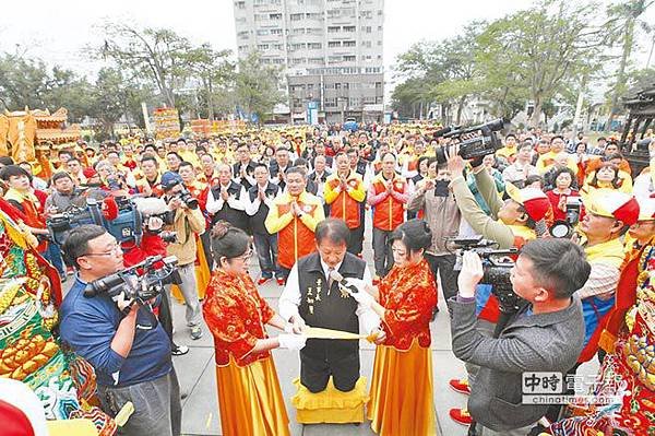 朴子配天宮送火神儀式-配天宮香爐失蹤/300年首次 鹿港媽與