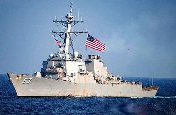 「山東艦」-遼寧號再度穿越台海防空識別區-「無害通過」/驅逐