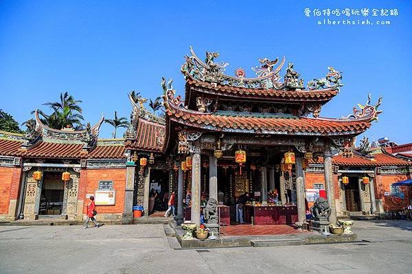 蓮座山觀音寺-1797年建-配祀粵籍移民特別信仰的三官大帝/