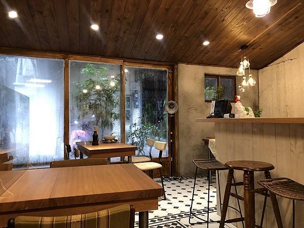 【台南中西區】『寔藏家』~美麗典雅的牛肉麵專賣店，台南溫體牛