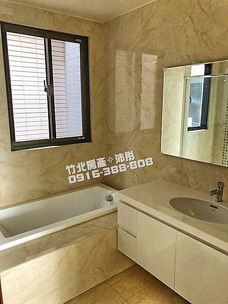 台元~全新臨路【超值】電梯別墅
