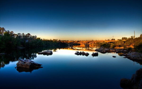 [wallcoo_com]_Blissful blue sunset.jpg