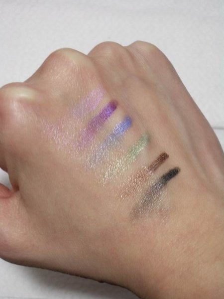 眼影筆 Jumbo Eyeshadow Pencil