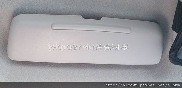 2012款_MK2.5_FOCUS 儲物盒抽屜 + 眼鏡盒