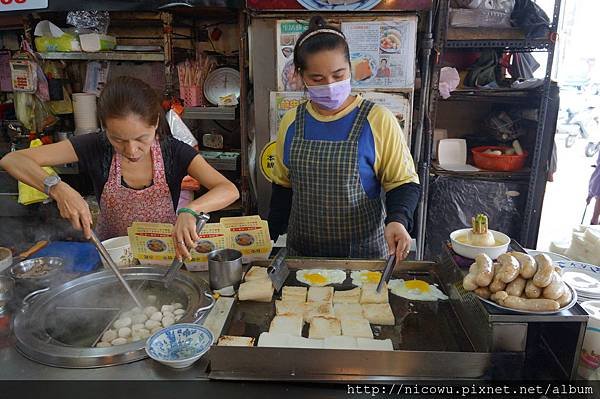 [台中] 第二市場王記菜頭粿糥米腸 + 三代福州意麵