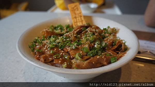 台南毛丼